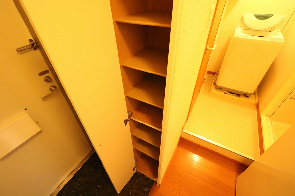 シューズボックス完備により女性でも安心