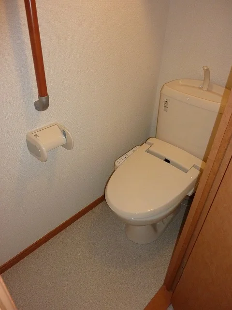 うれしい温水洗浄便座付き