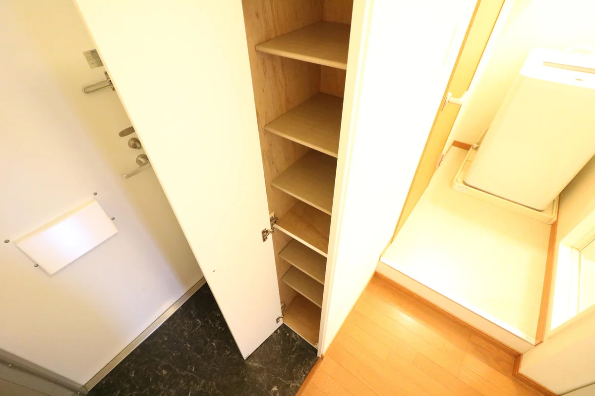 シューズボックス完備により女性でも安心