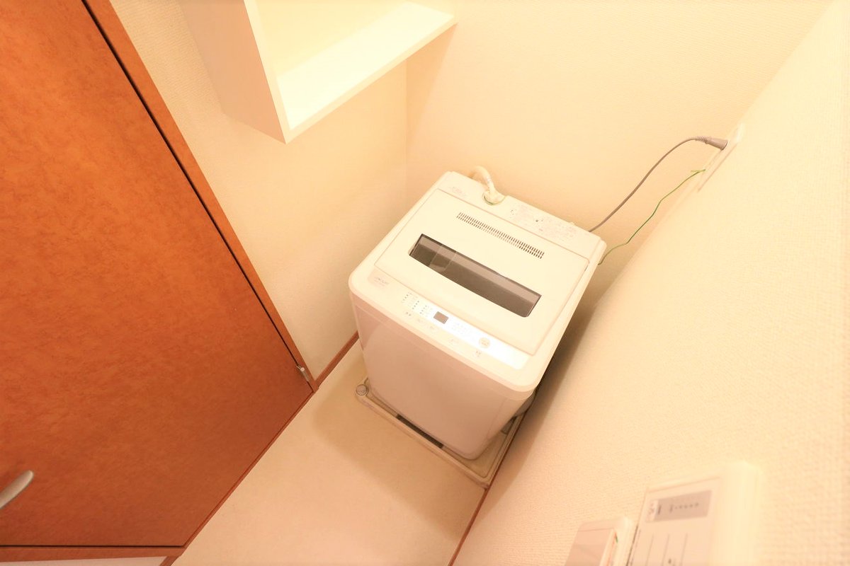 室内洗濯機完備によりお手軽に引越しが可能！