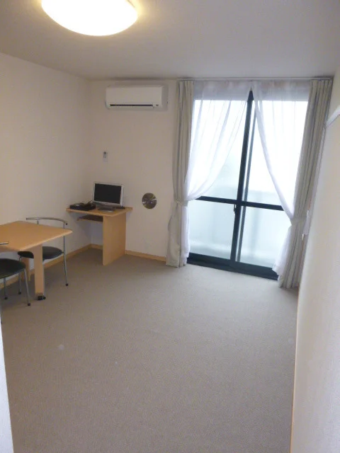 設備・仕様は号室により異なる為、現況を優先致します。