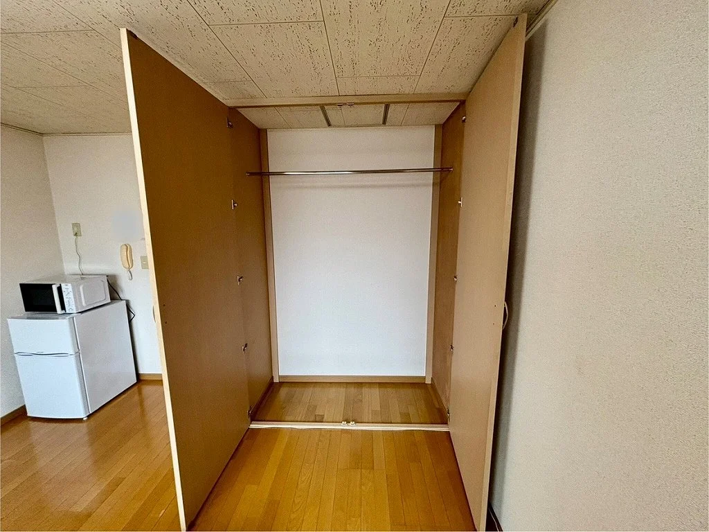 設備・仕様は号室により異なる為、現況を優先いたします。