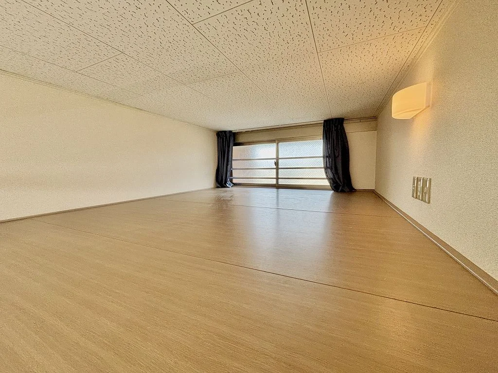 設備・仕様は号室により異なる為、現況を優先いたします。