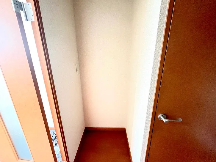 設備・使用は号室により異なる為、現状を優先いたします