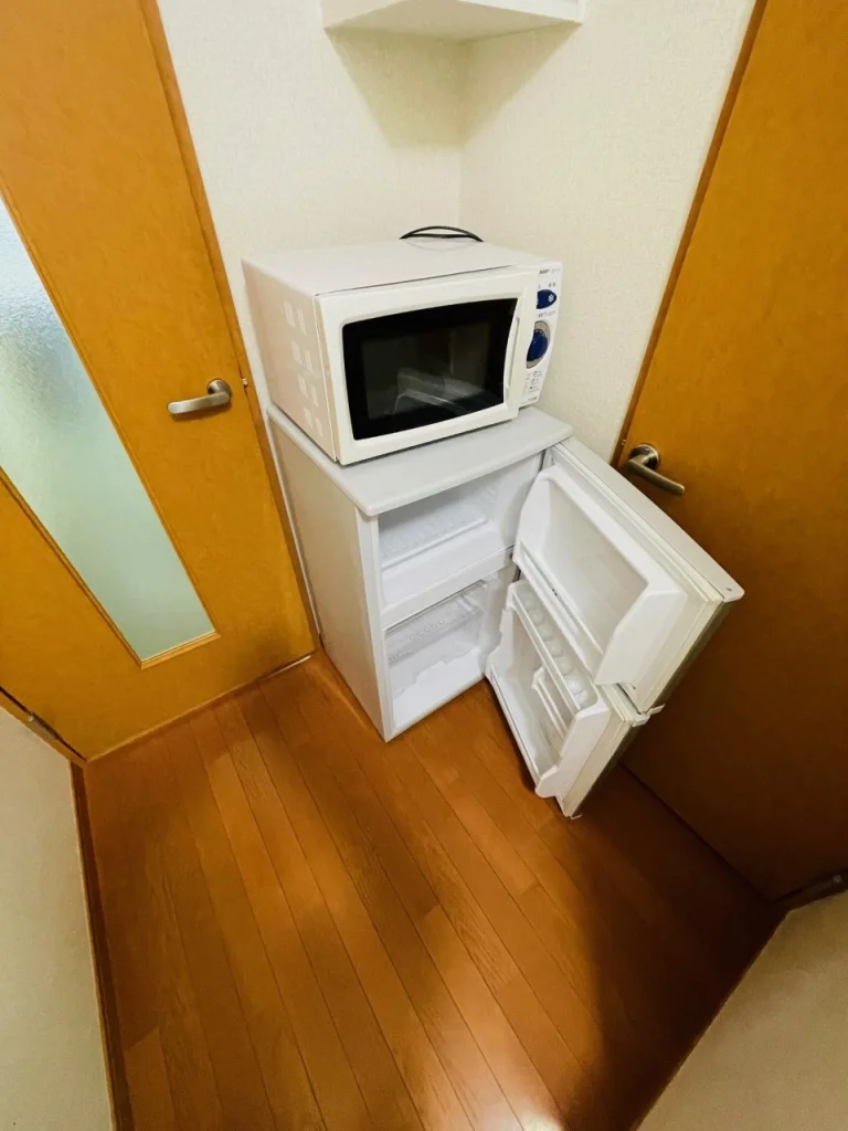 冷蔵庫・電子レンジ(お部屋によってメーカー異なります）