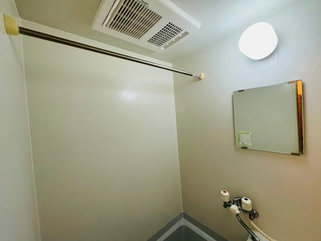 ランドリーパイプ（浴室乾燥機付き）