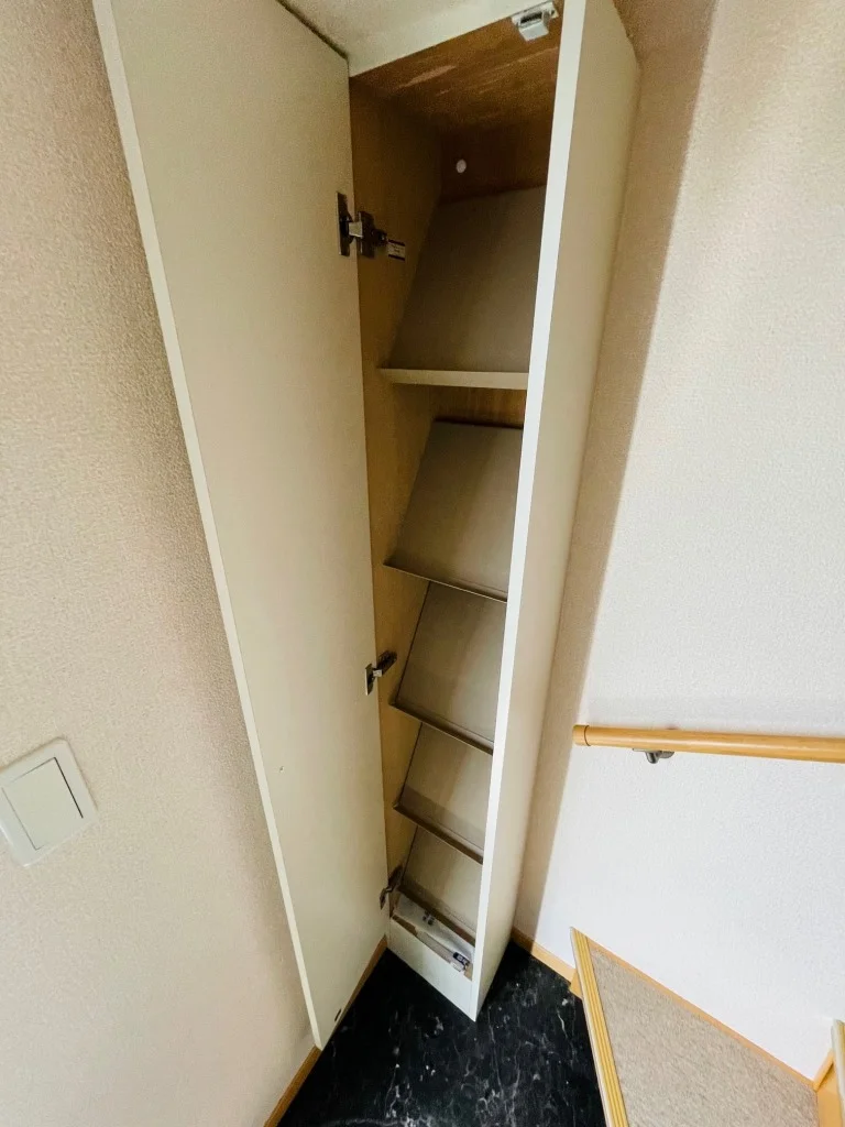 シューズボックス