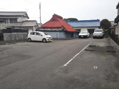 敷地内