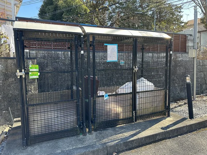 入居者様専用ゴミ庫となります