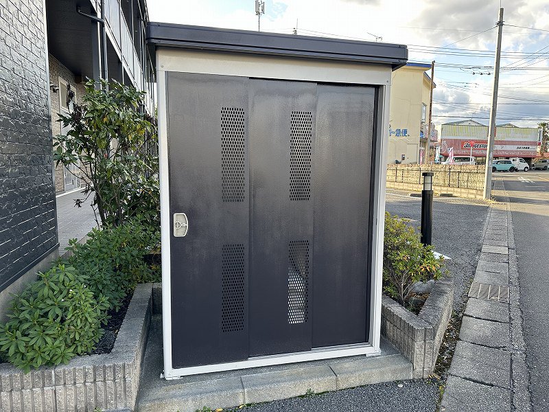 入居者様専用ゴミ庫です。