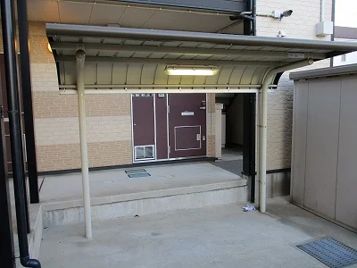 屋根付き駐輪場です。