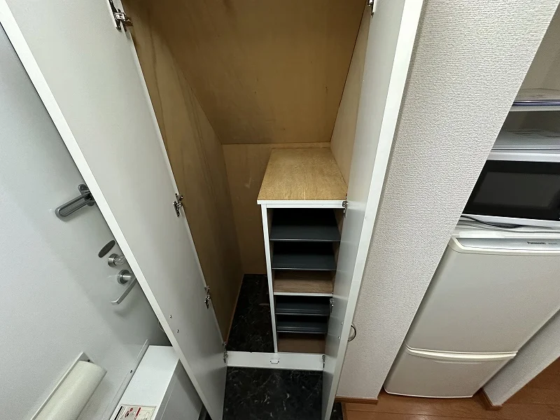 シューズボックス