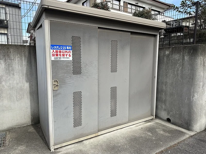 入居者様専用ゴミ庫となります