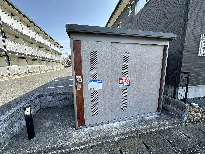 入居者様専用ゴミ庫となります