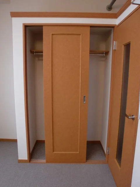 衣類をたっぷり掛けられます