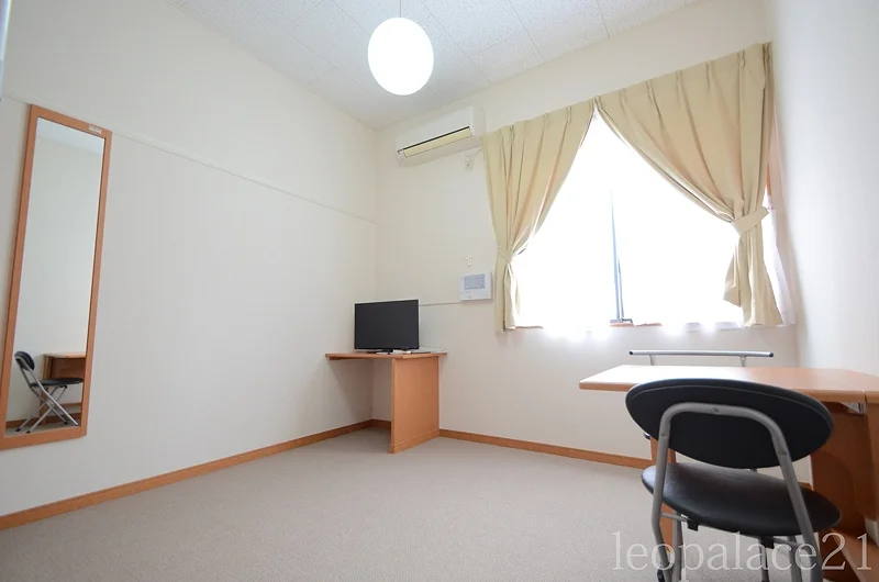 備品や設備仕様は号室等により異なります。現地をご確認下さい。