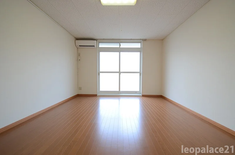 物件同タイプの写真です。家電設置無。