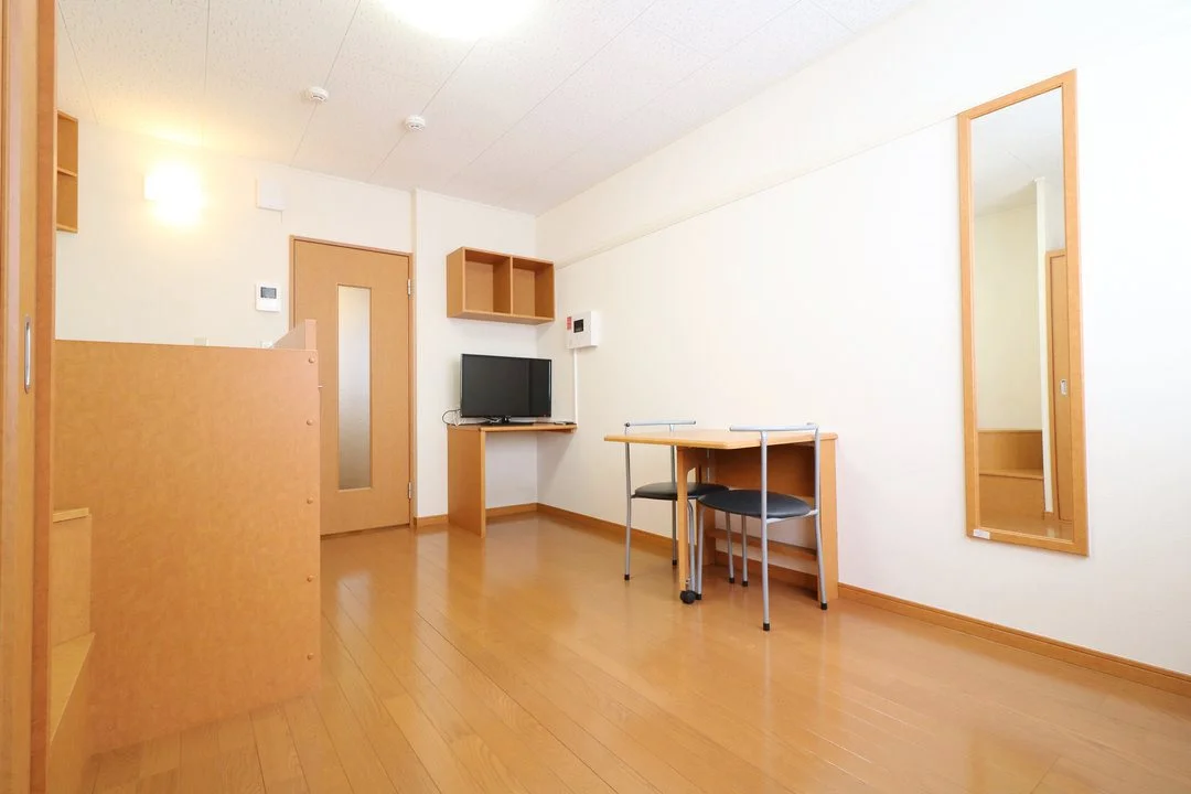 大型家具家電付きにより初めての一人暮らしの方も安心！