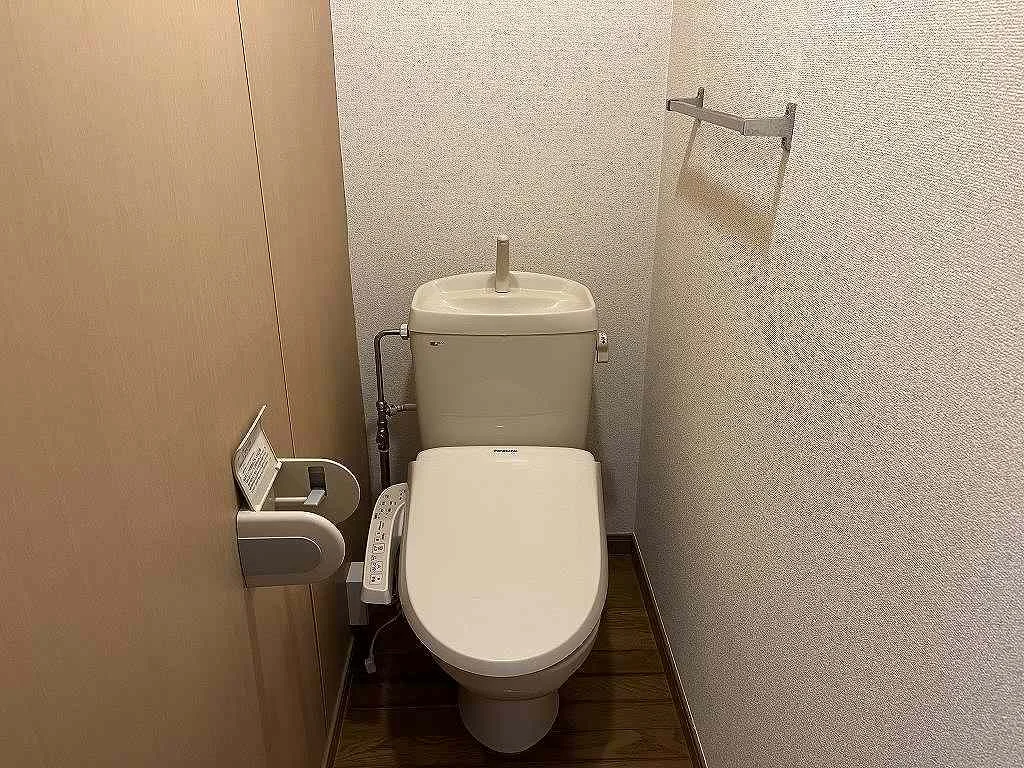 ※同タイプ部屋の写真となります