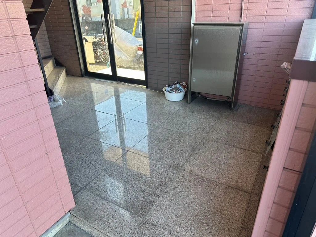 スーパー　徒歩12分（約1ｋｍ）
