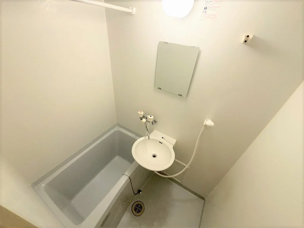 備品や設備仕様は号室により異なります現地をご確認下さい。