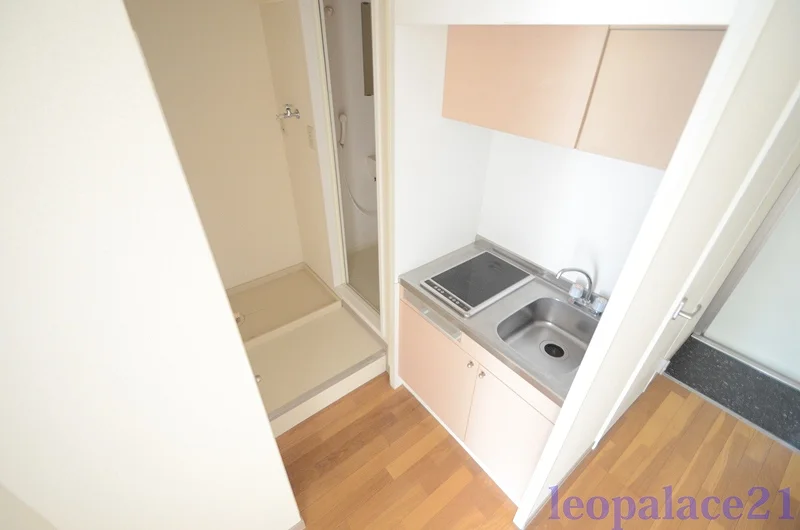 設備・仕様は号室により異なる為、現況を優先致します。