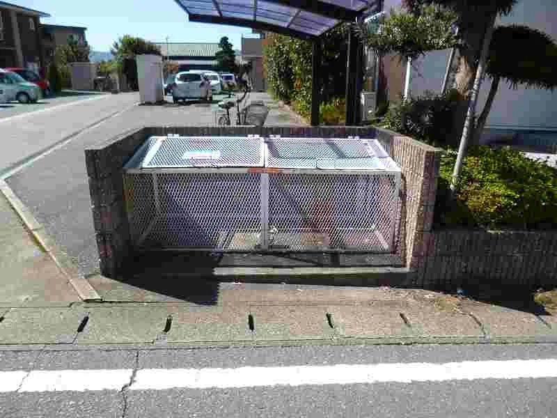 設備・仕様は号室により異なる為、現況を優先致します。