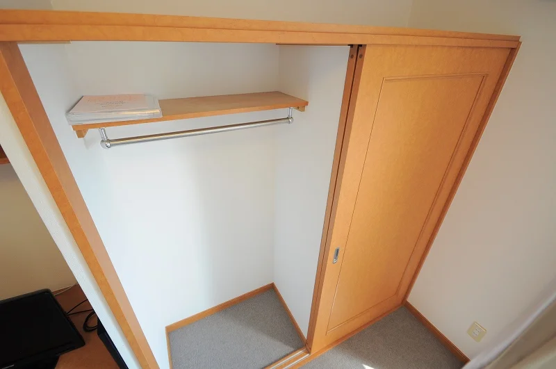 設備仕様は号室により異なる為、現況を優先致します。