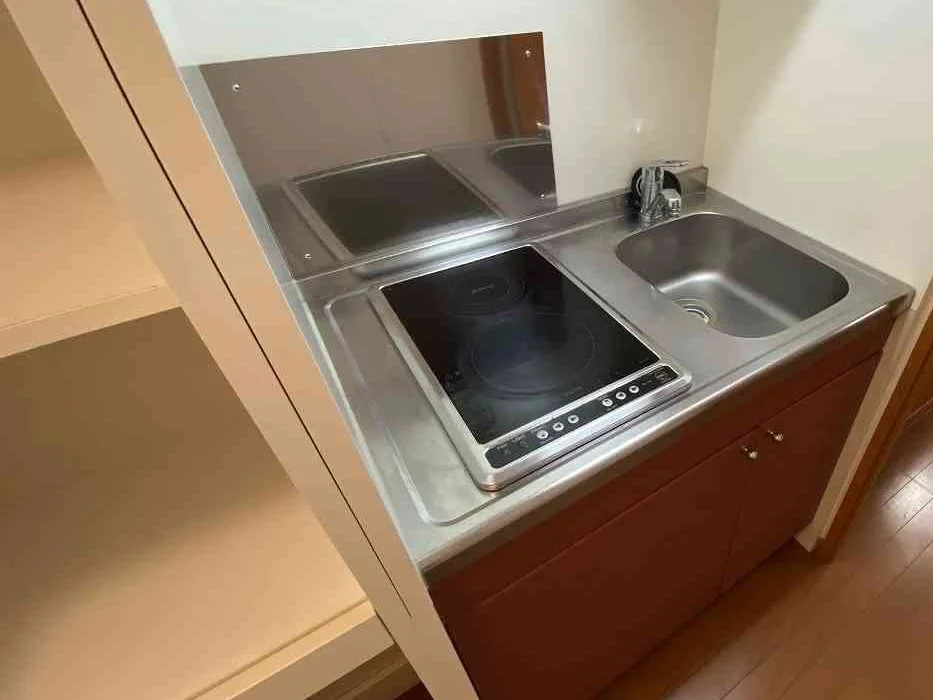 設備仕様は号室により異なる為、現況を優先致します。