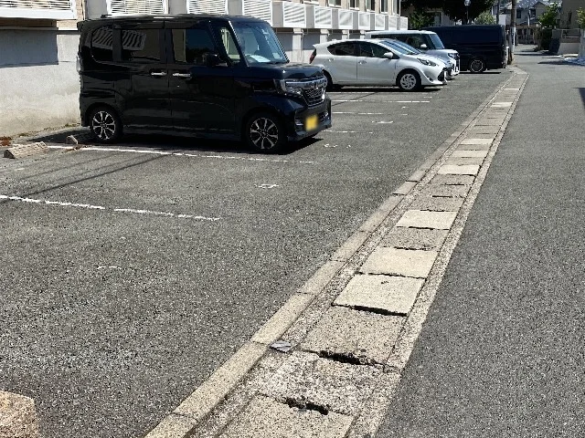 写真と現状が異なる場合は現状を優先します。