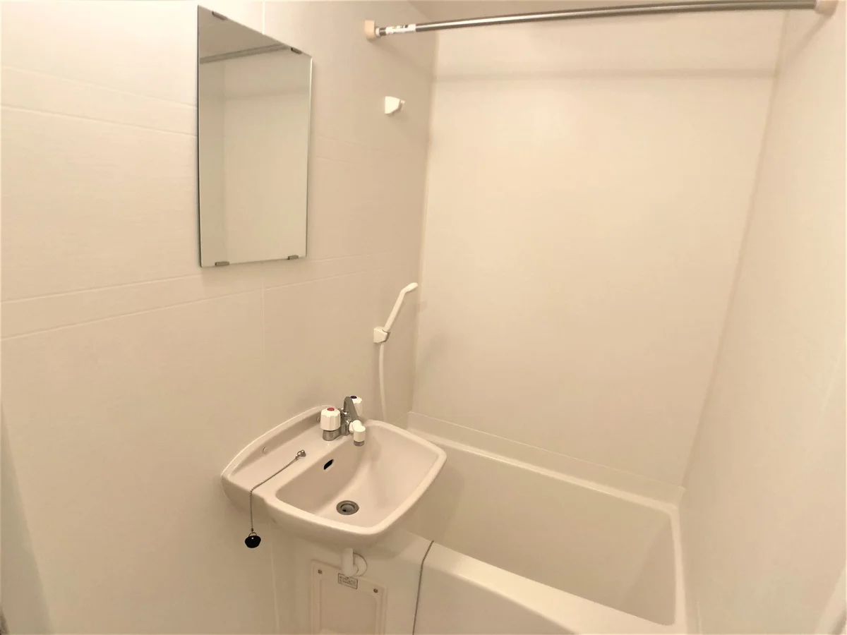 設備・仕様は号室により異なる為、現況を優先致します。