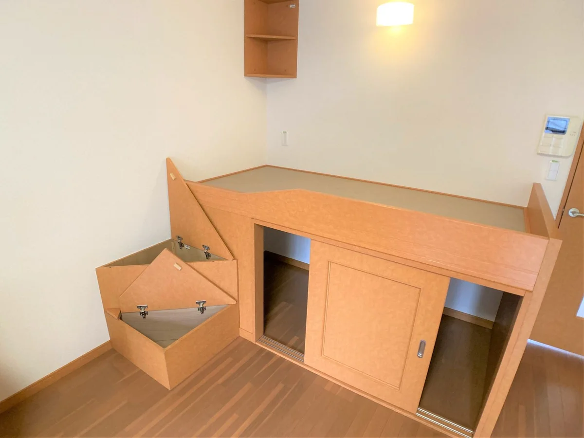 設備・使用は号室により異なる為、現況を優先致します。