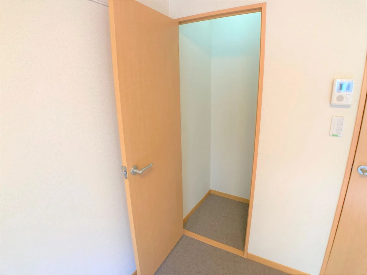 設備・使用は号室により異なる為、現況を優先いたします。