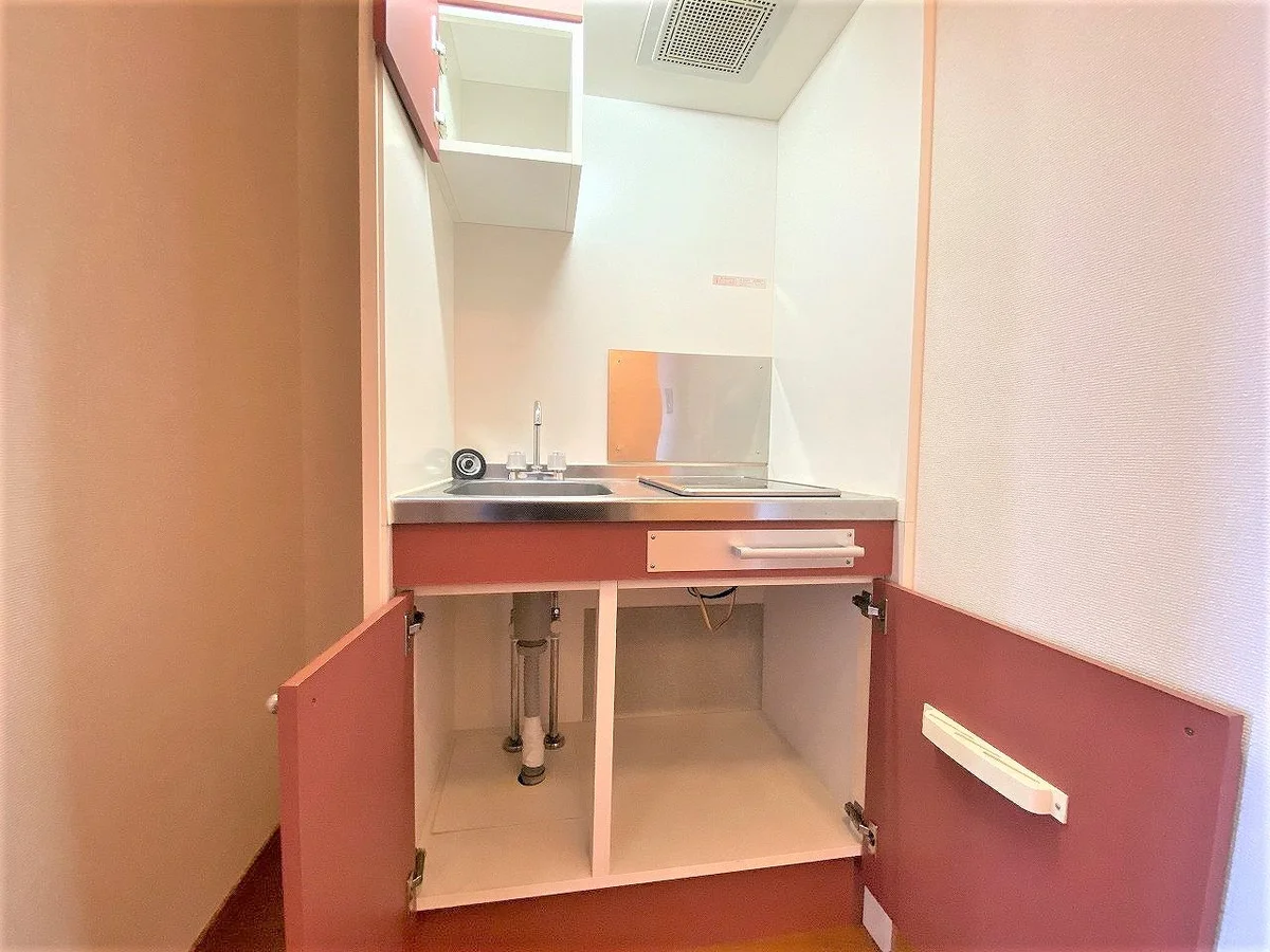 設備・使用は号室により異なる為、現況を優先致します。