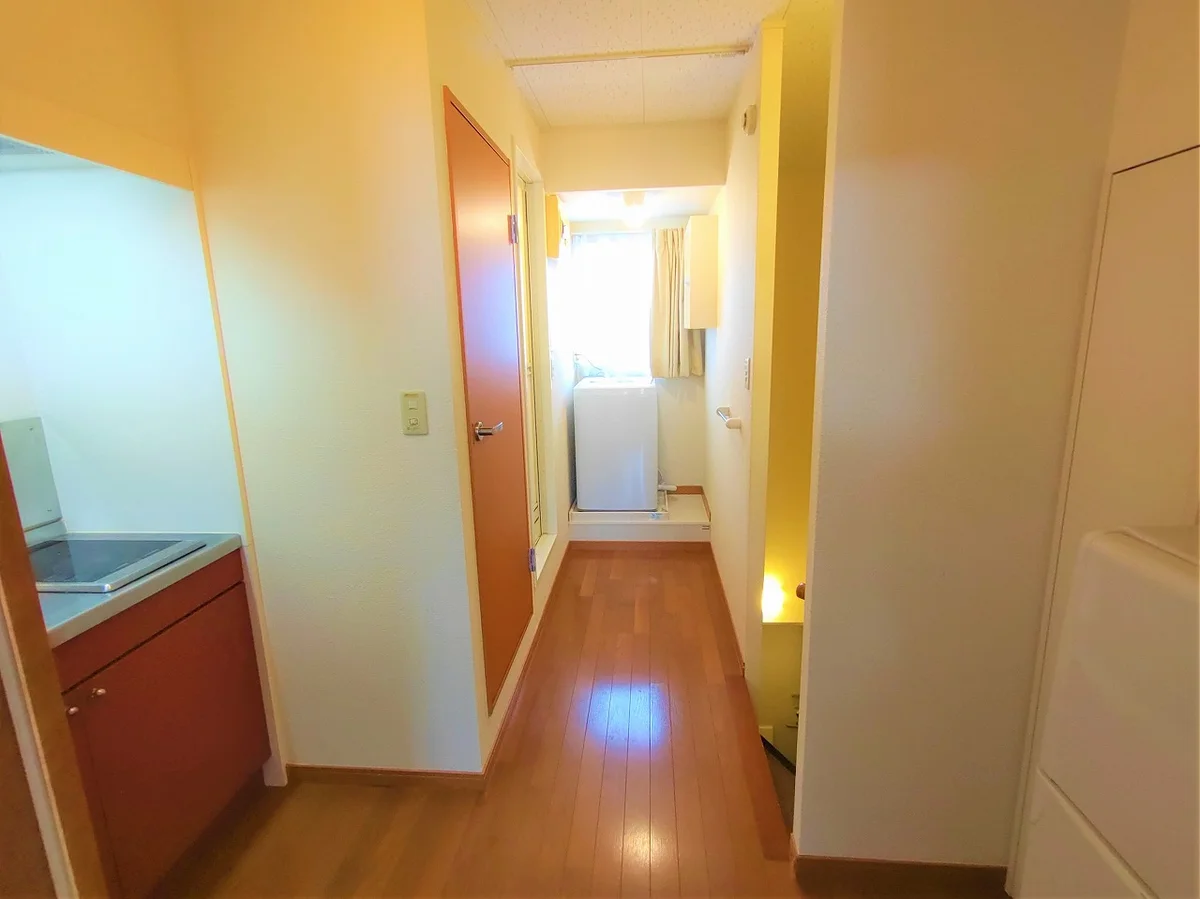 設備・使用は号室により異なる為、現況を優先致します。