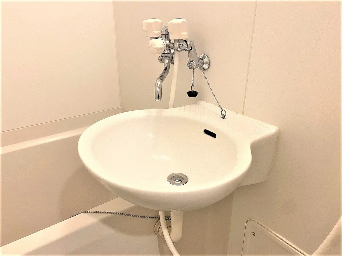 設備・使用は号室により異なる為、現況を優先致します。