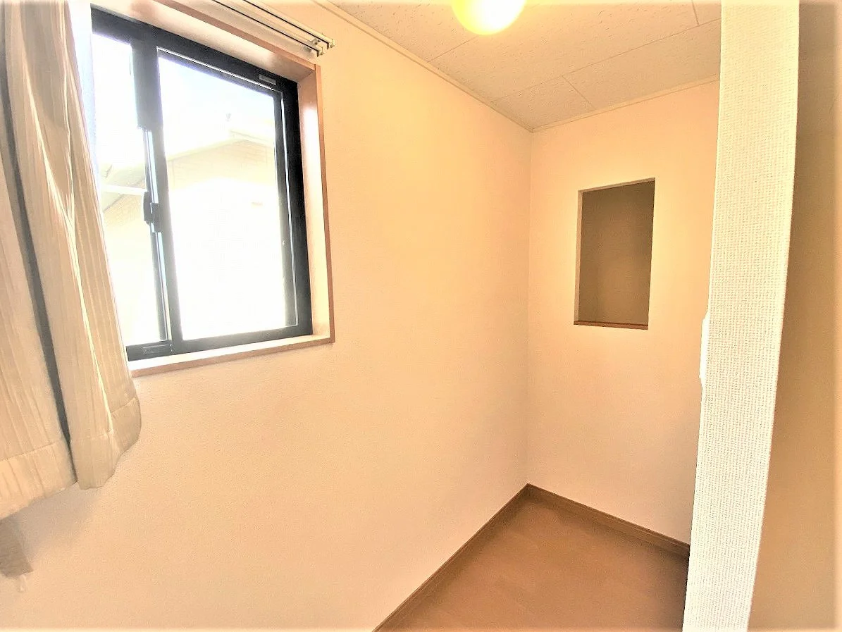 設備・使用は号室により異なる為、現況を優先致します。