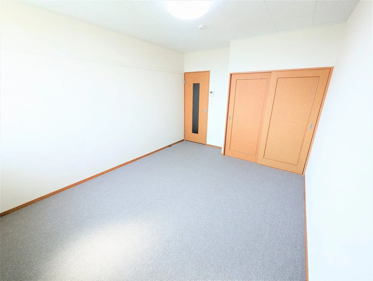 設備・仕様は号室により異なる為、現況を優先致します。