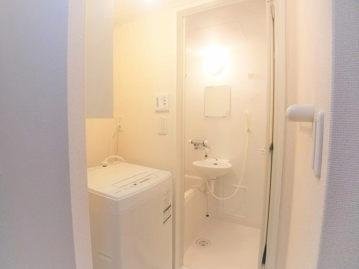 設備・使用は号室により異なる為、現況を優先致します。