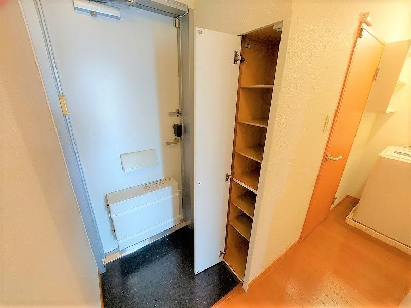 シューズボックス