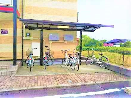 屋根付き駐輪場