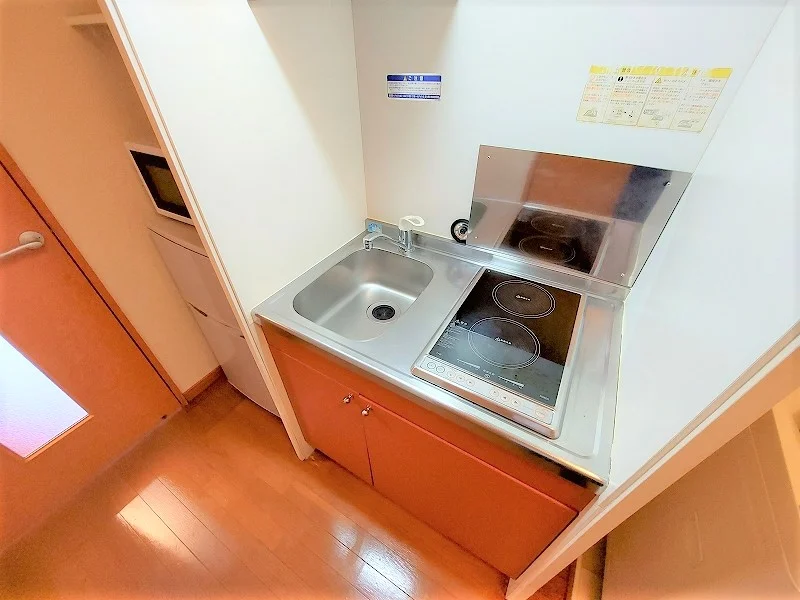 電気コンロ設置済。すぐに使用出来ます。