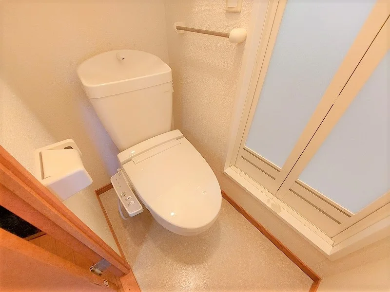 バス・トイレ別で快適です。
