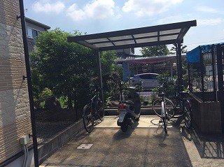 屋根付き駐輪場