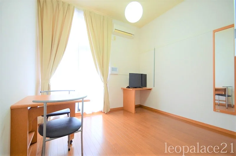 1Fのお部屋はフローリングです。