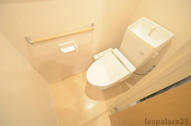 設備・使用は号室により異なる為、現況を優先致します。