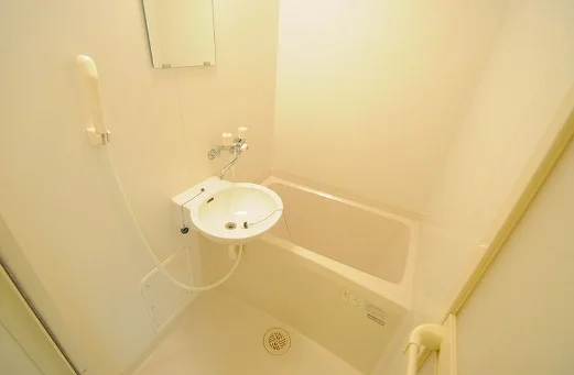 備品や設備仕様は号室等により異なります現地をご確認下さい。