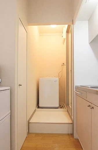 備品や設備仕様は号室等により異なります現地をご確認下さい。