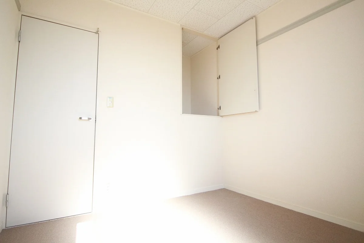 備品や設備仕様は号室等により異なります現地をご確認下さい。