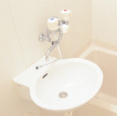 備品や設備仕様は号室等により異なります現地をご確認下さい。